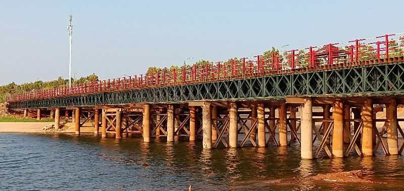 湖南岳陽鋼便橋施工總體圖